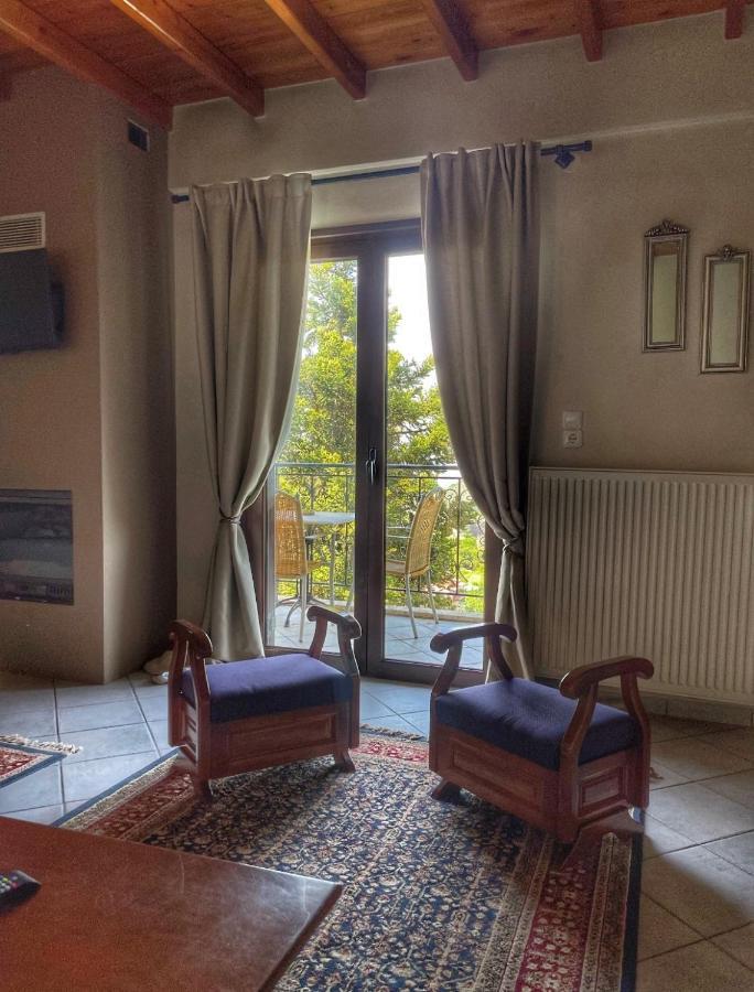Xenonas Vasilikou Hotel Valtessiniko Exterior foto